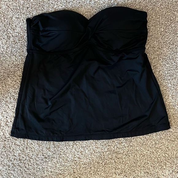Black Strapless tankini top - Picture 1 of 4